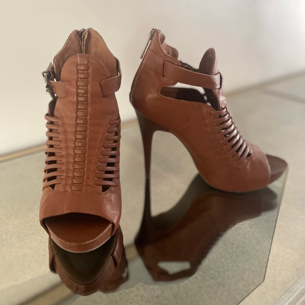 BCBGeneration | Gregory Caged Leather Platform Peep Toe Heels | Brown - Size 8